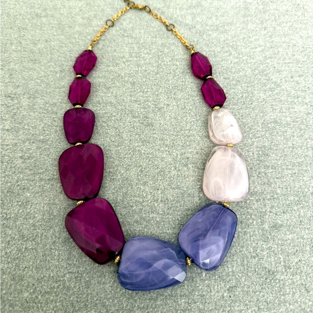 Multicolored purple large necklace